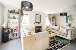 Photo 21- click for photo gallery